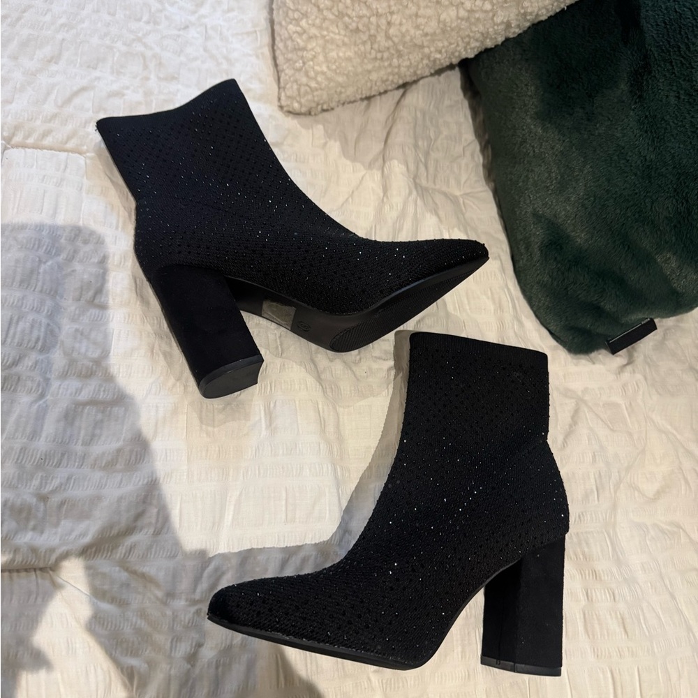 Sparkly Black Women's Ankle Boots